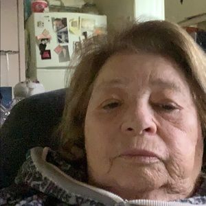 Meet your Posher, Phyllis